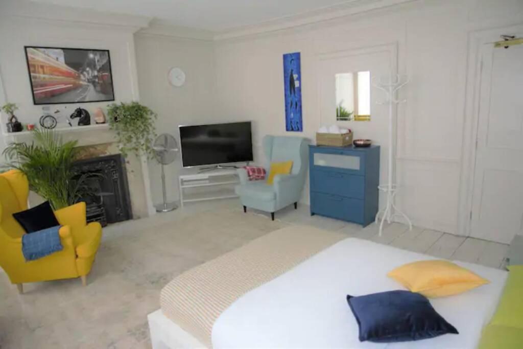 Fabulous Duplex Flat In Covent Garden - 2 Bedroom ลอนดอน ภายนอก รูปภาพ